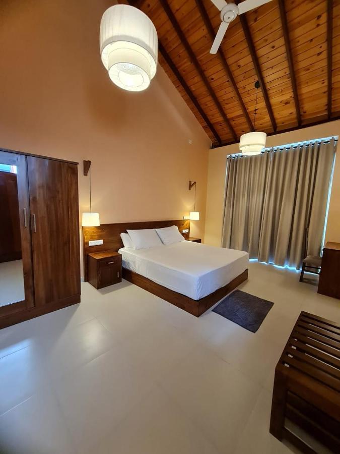 Villa Siri Tropical Retreat à Hikkaduwa Extérieur photo