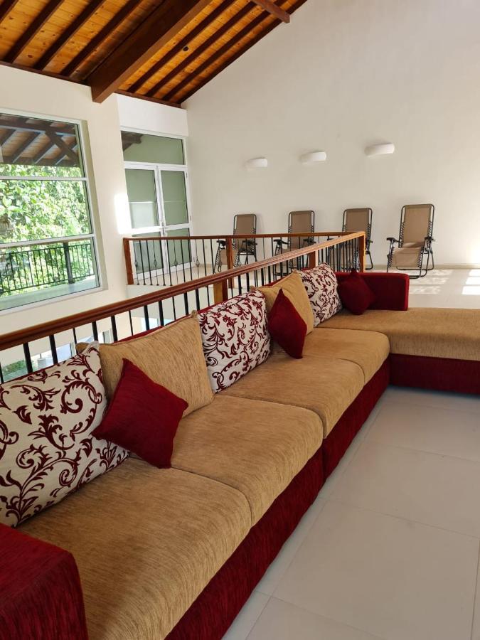 Villa Siri Tropical Retreat à Hikkaduwa Extérieur photo